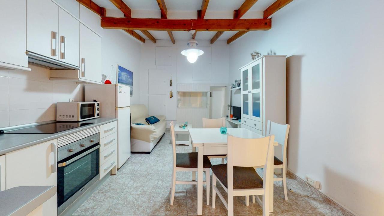 Apartamento En Primera Linea De Playa De Вилахойоса Екстериор снимка
